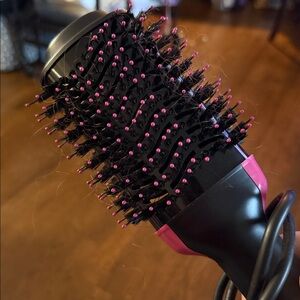 Black and Pink Hair Dryer Brush